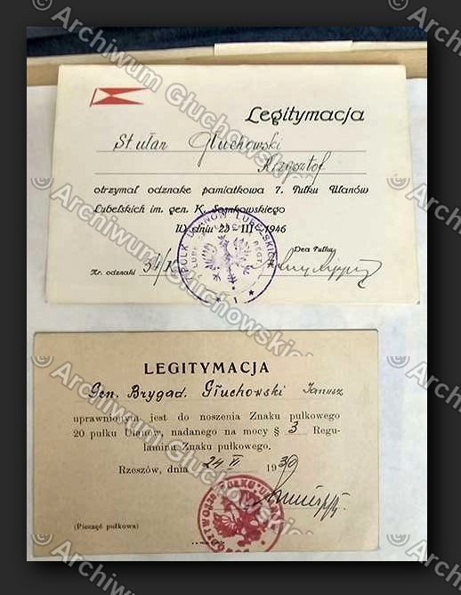 Dwie legitymacje pułkowe