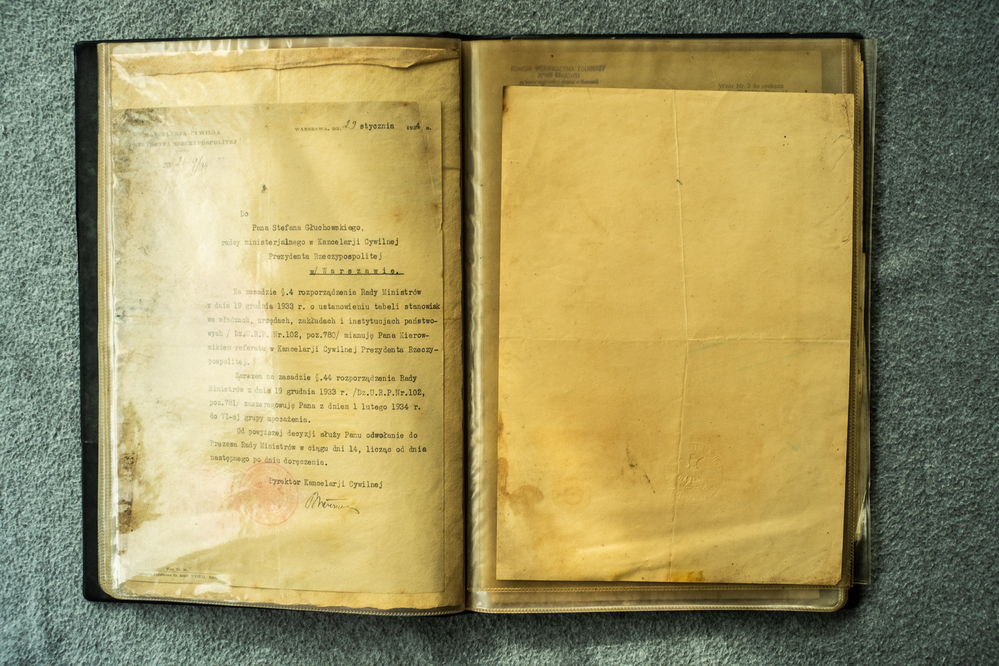 Akt mianowania Stefana Głuchowskiego Kierownikiem Referatu w Kancelarji Cywilnej Prezydenta RP, Warszawa 13.I.1934 (mianowanie od 1.II.1934)