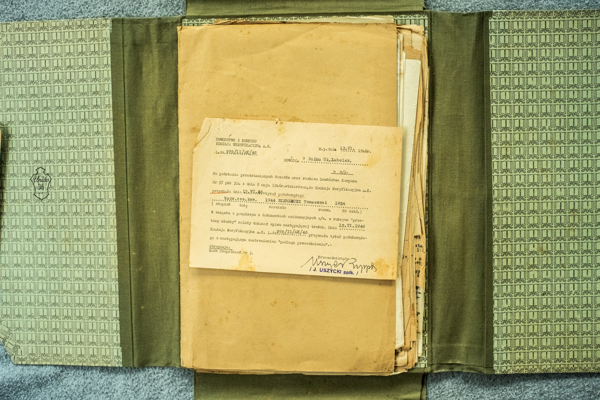 Dokument Komisji Weryfikacyjnej AK przy 9 Korpusie — weryfikacja "ROZBICKI Tomasz r.1924" (DSCF6964), M.p. 12.III.1946, L.dz. 933/3/41/46