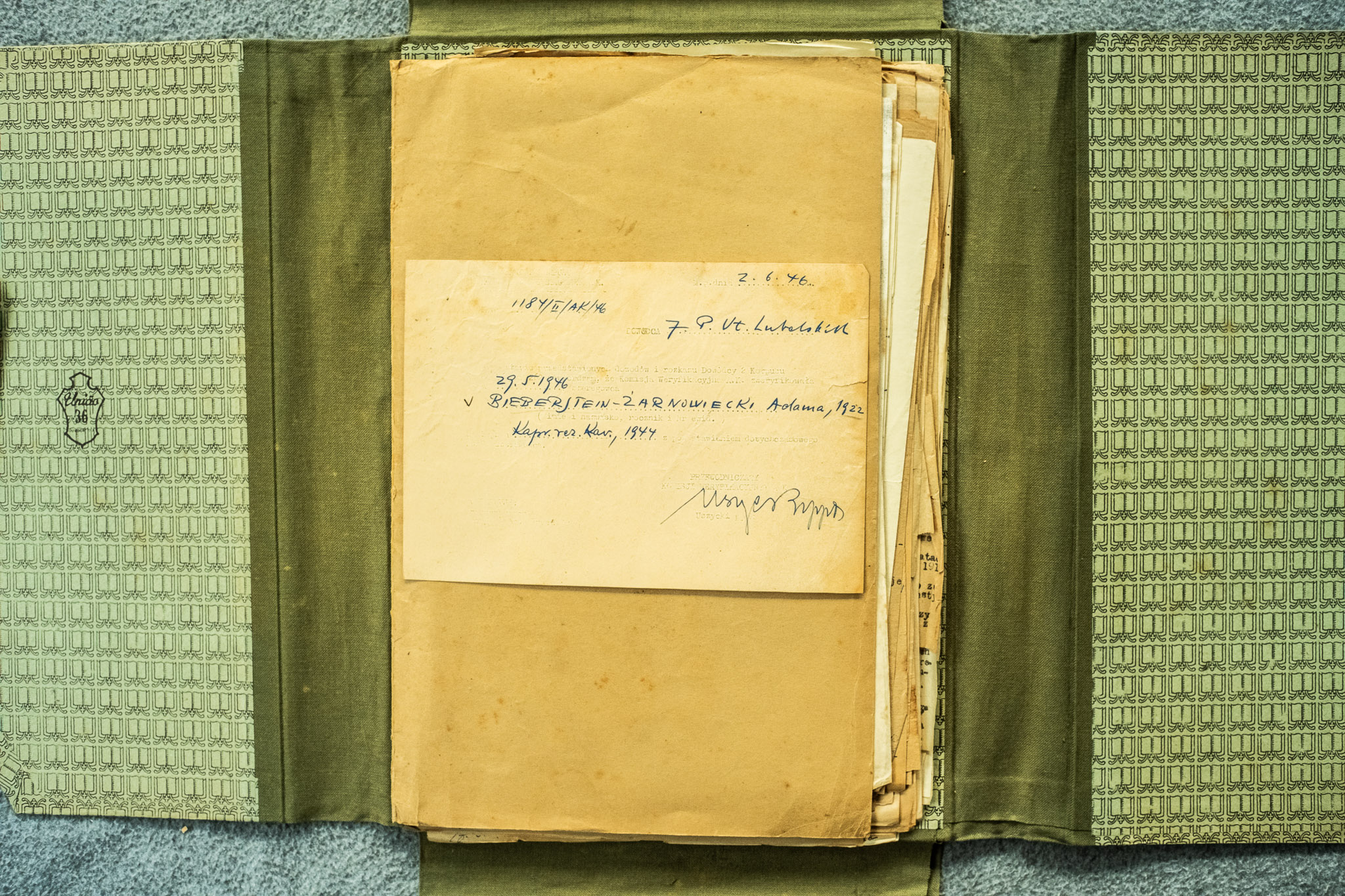 Weryfikacja AK rękopisem RICHALSKI-SAMINSKI Antoni r.1924, M.p. 27.V.1946, L.dz. 1141/9/AK/46, podpis Uszycki (DSCF6992)