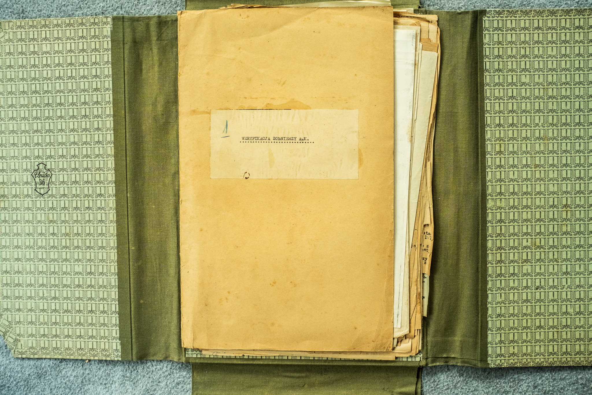 Karta tytułowa "1. Deklaracja Personalna AK" — drukowany formularz/karta tytułowa, papier kremowy A4 (DSCF6993)