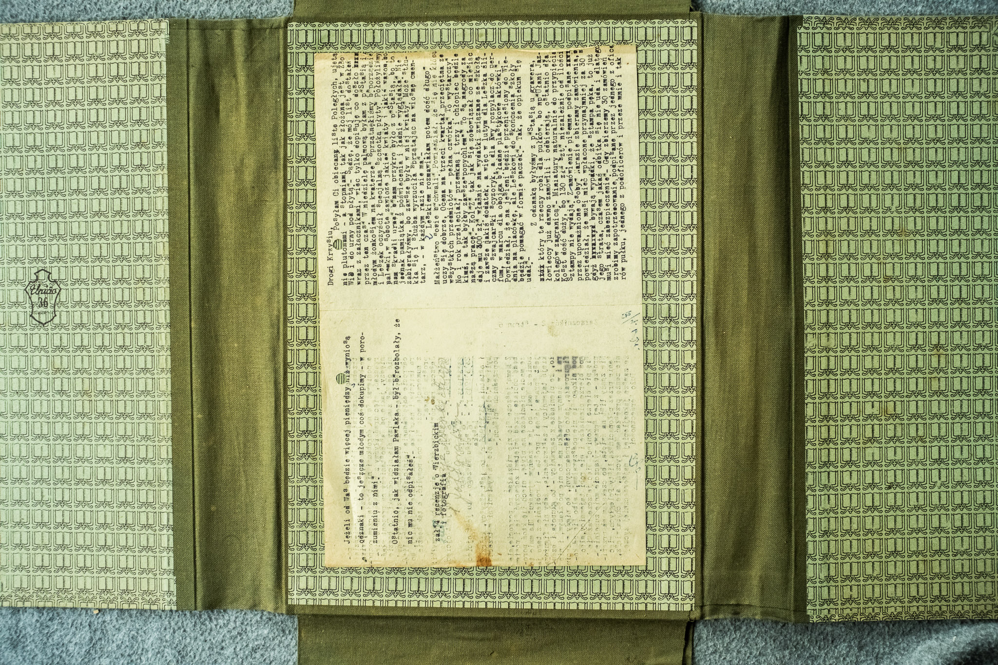 List Wandy Krysty do Krzysia z opisem listu p.Lewickiewicza i odznaki (DSCF7022)