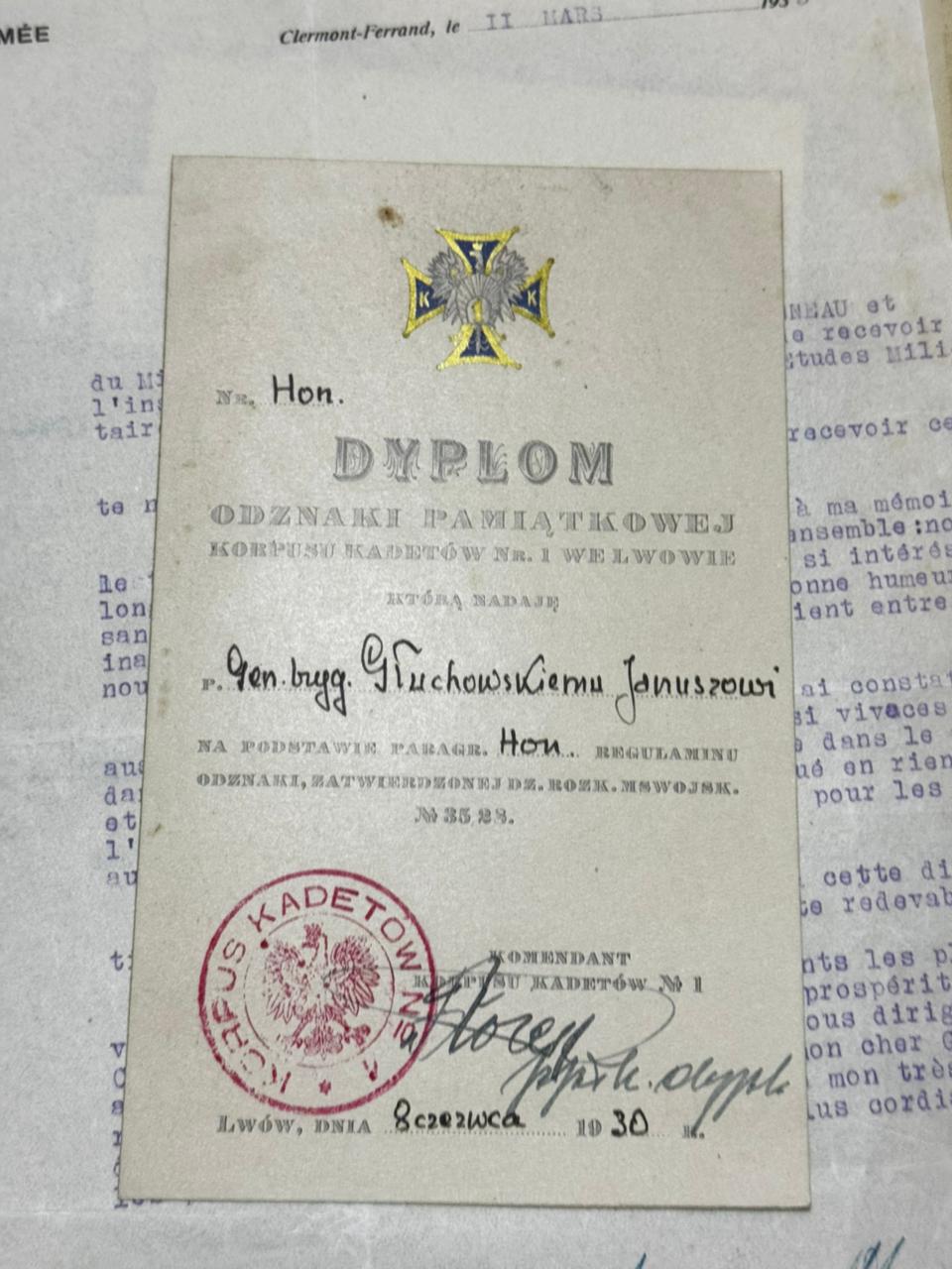Dyplom Honorowej Odznaki Pamiątkowej Korpusu Kadetów Nr 1 we Lwowie dla gen. bryg. Janusza Głuchowskiego, 8.VI.1930