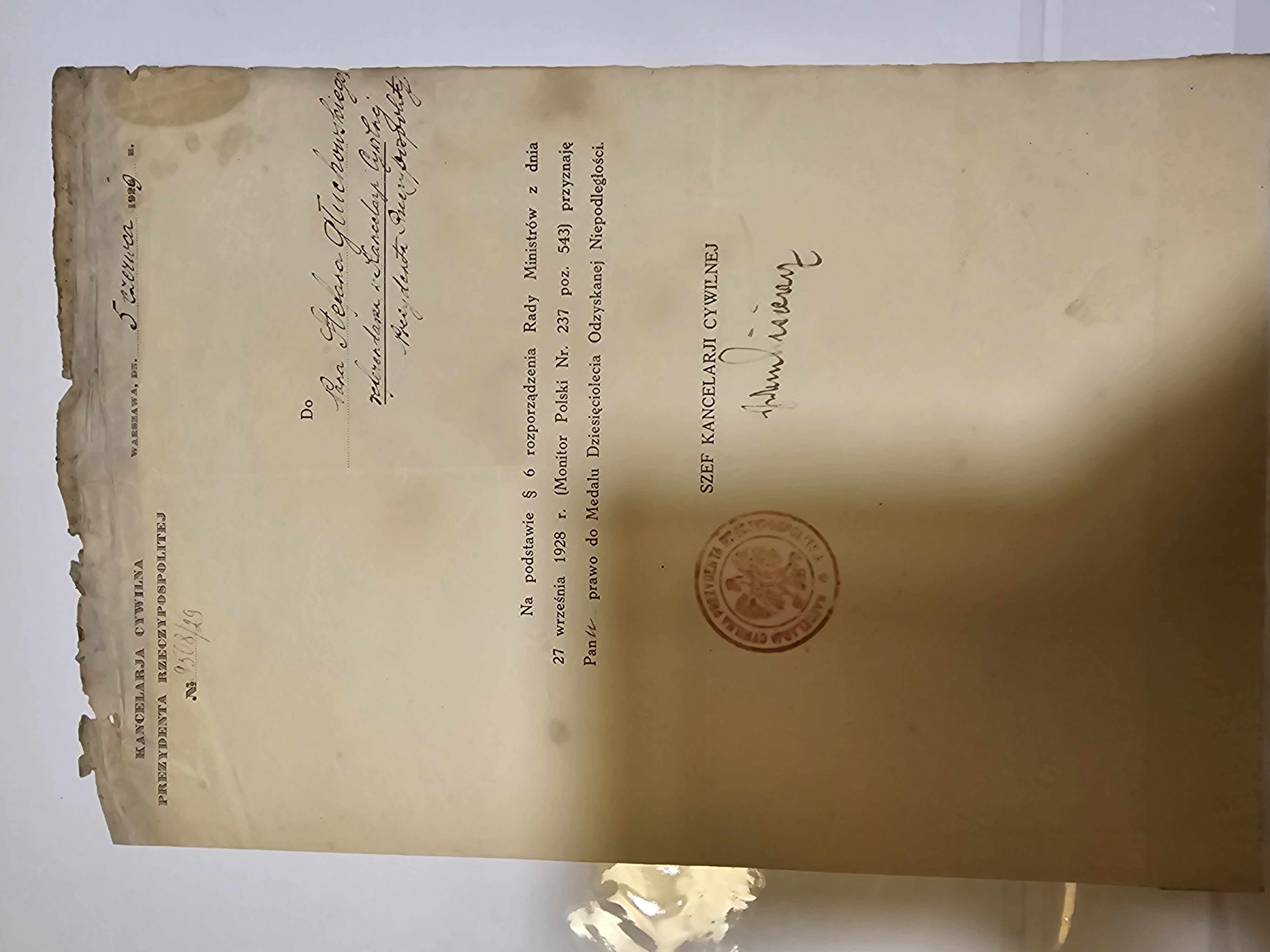 Ustalenie Stefana Głuchowskiego w służbie państwowej + mianowanie Referendarzem VIII st.sł. — 20.X.1925, podpis Konstantego Lentza