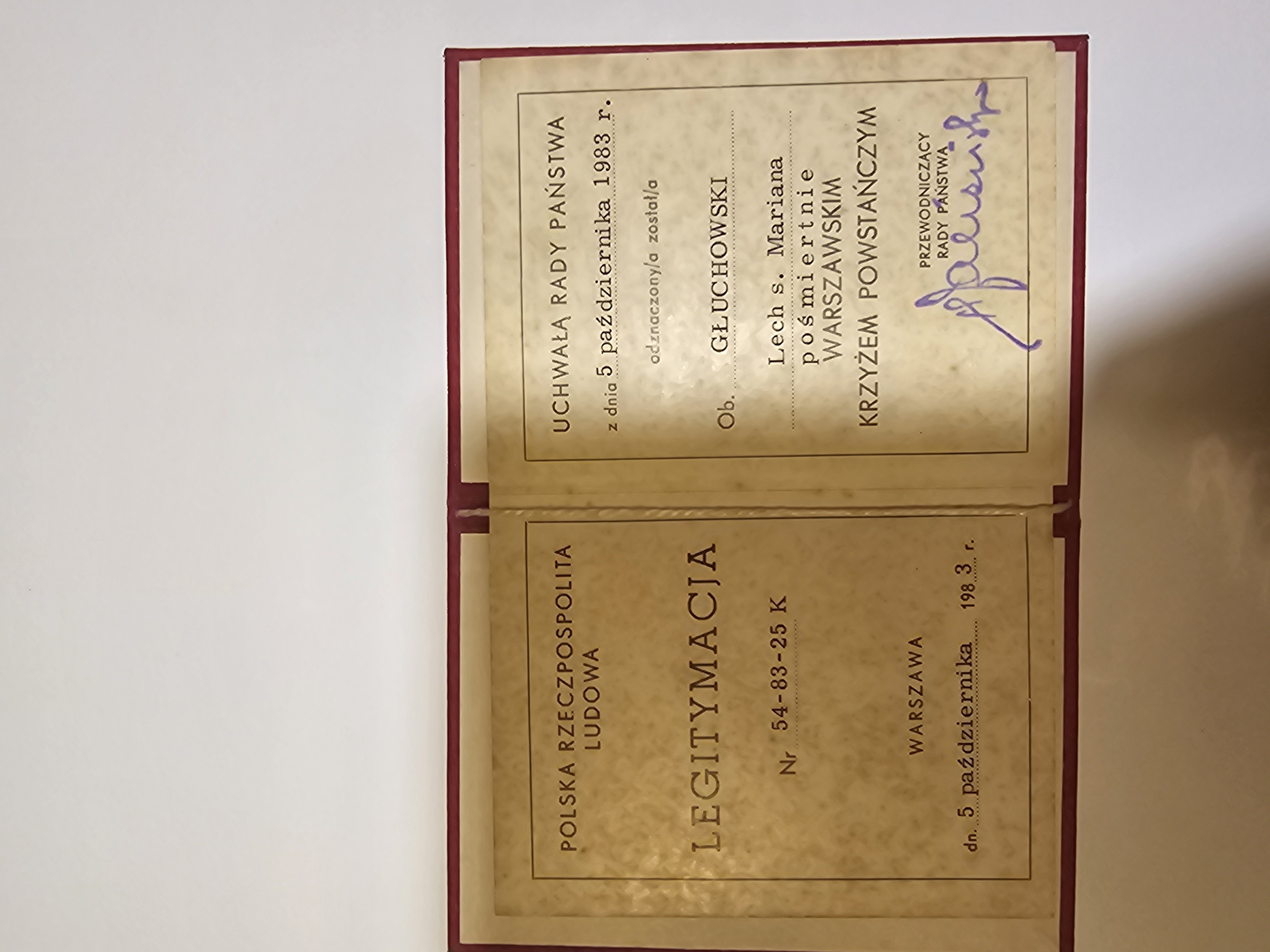 Legitymacja Warszawskiego Krzyża Powstańczego Nr 54-83-25 K – Głuchowski Lech s. Mariana, pośmiertnie – PRL Rada Państwa, 5 X 1983, podpis H. Jabłoński