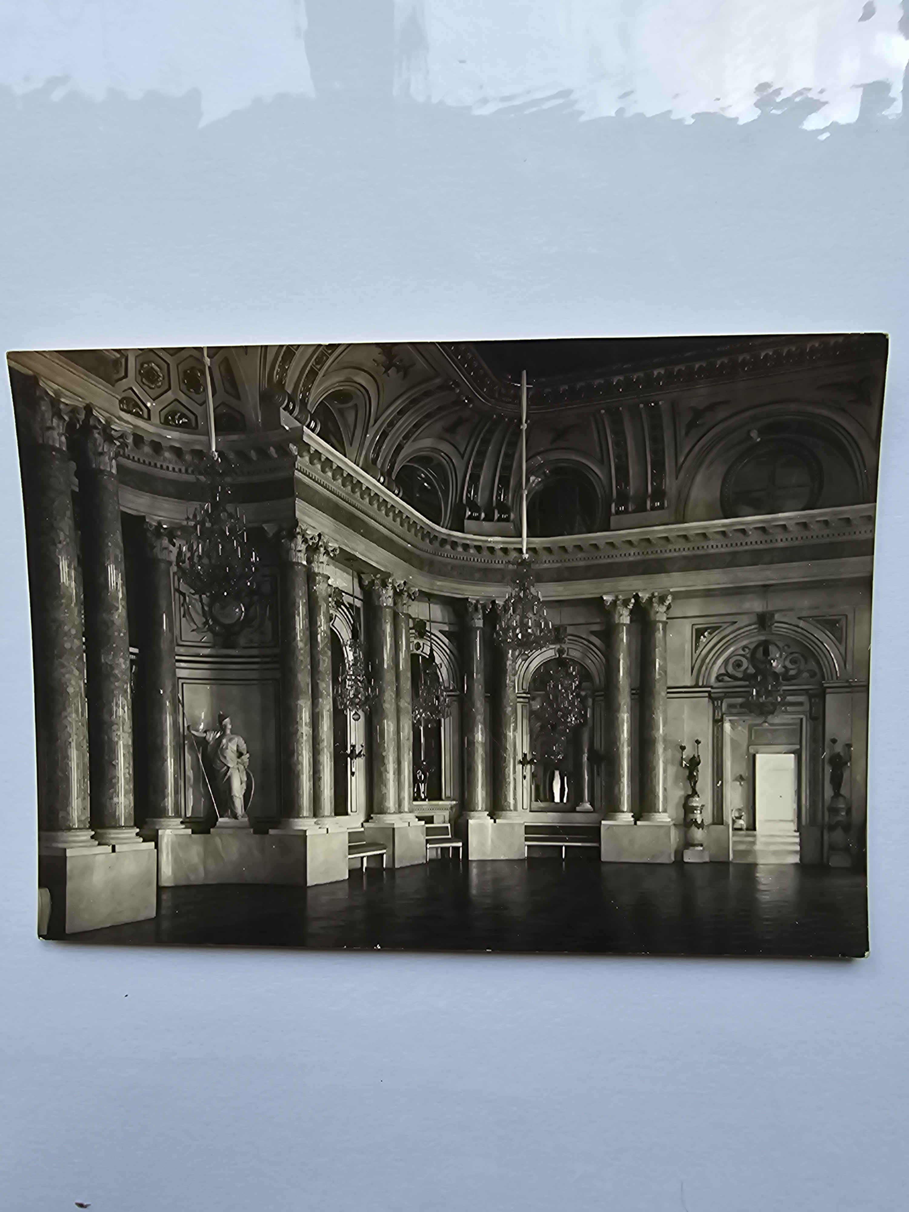 Fotokopia — Fotokopia — Sala Kolumnowa Zamku Królewskiego w Warszawie (przed 1939, fot. Józefa Bułhakówna)