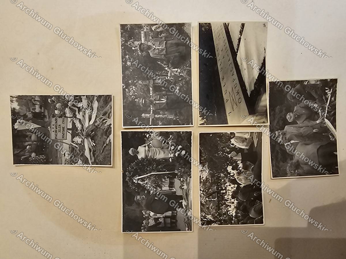 Tablica AK — DYWIZJON WARSZAWSKI / JELEŃ / POWSTANIE 1944 — fotografia z restauracji grobu, lewy element zestawu