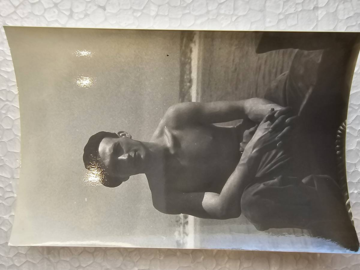 Portret młodzieńca — prawdopodobnie KRZYSZTOF 'JURAŚ' GŁUCHOWSKI, Adriatyk ok. 1946 (ok. 20 lat)