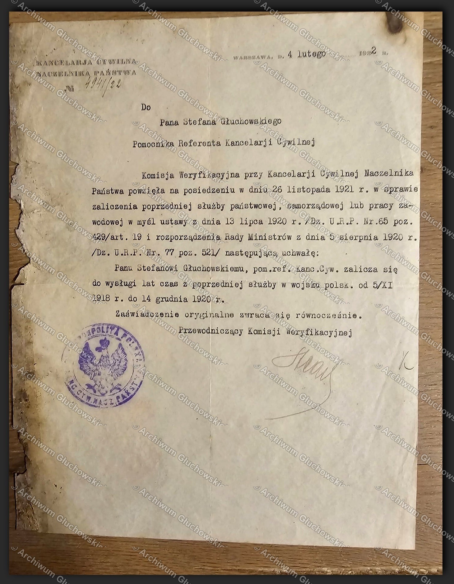 Zatwierdzenie zatrudnienia Stefana Głuchowskiego jako Pomocnika Referenta — zaliczenie służby od 16.XII.1920