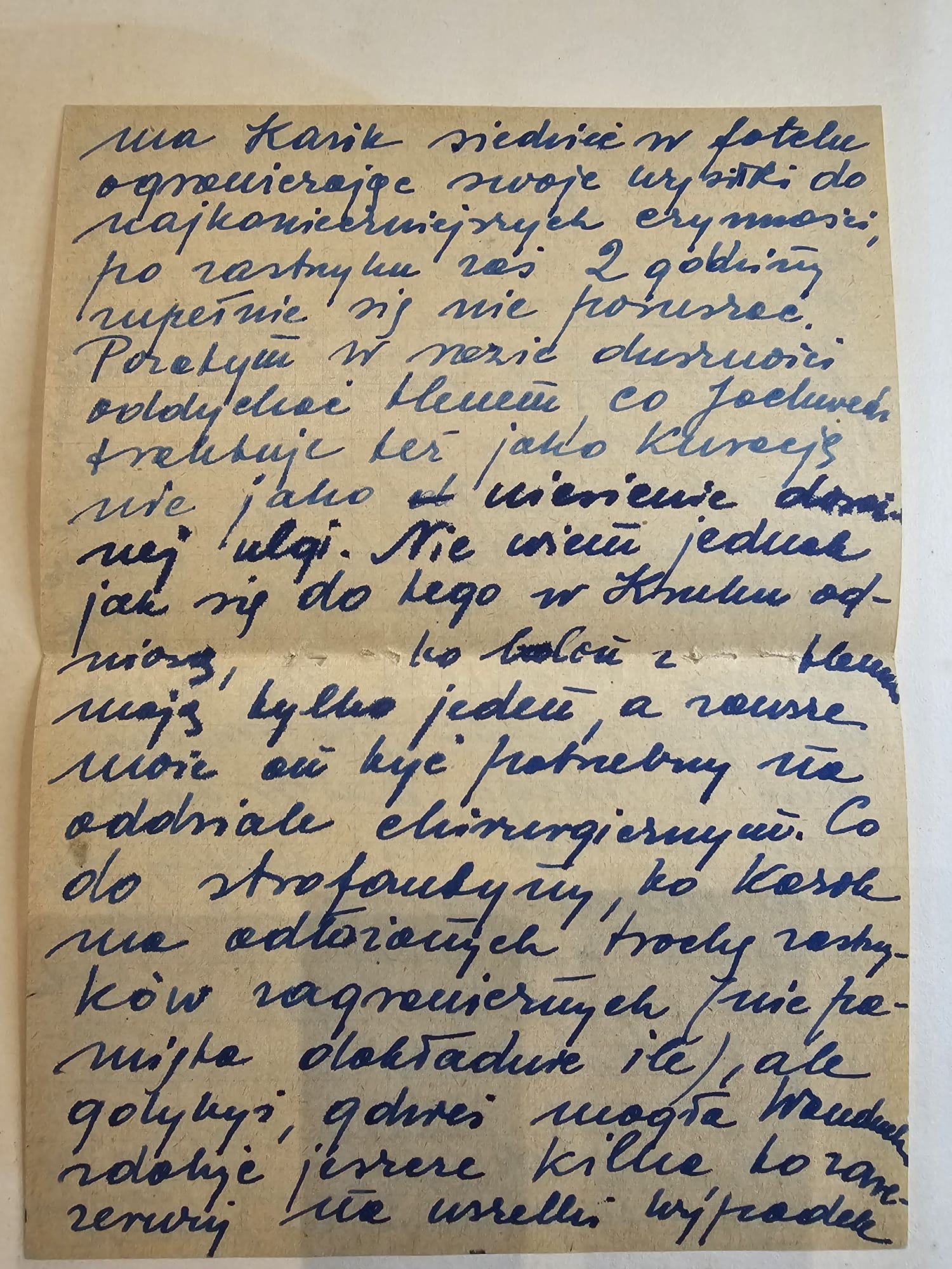 List Wandy — ~1951-52, Karik w Kruszagórze siedzi w fotelu, astma pogarsza się
