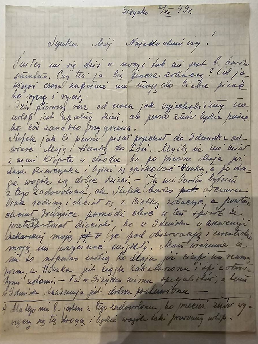 List Wandy — Giżycko 2.VII.1949 (drugi), 'Śniłeś mi się', Damusia: paczka z naszyjnikiem i literką